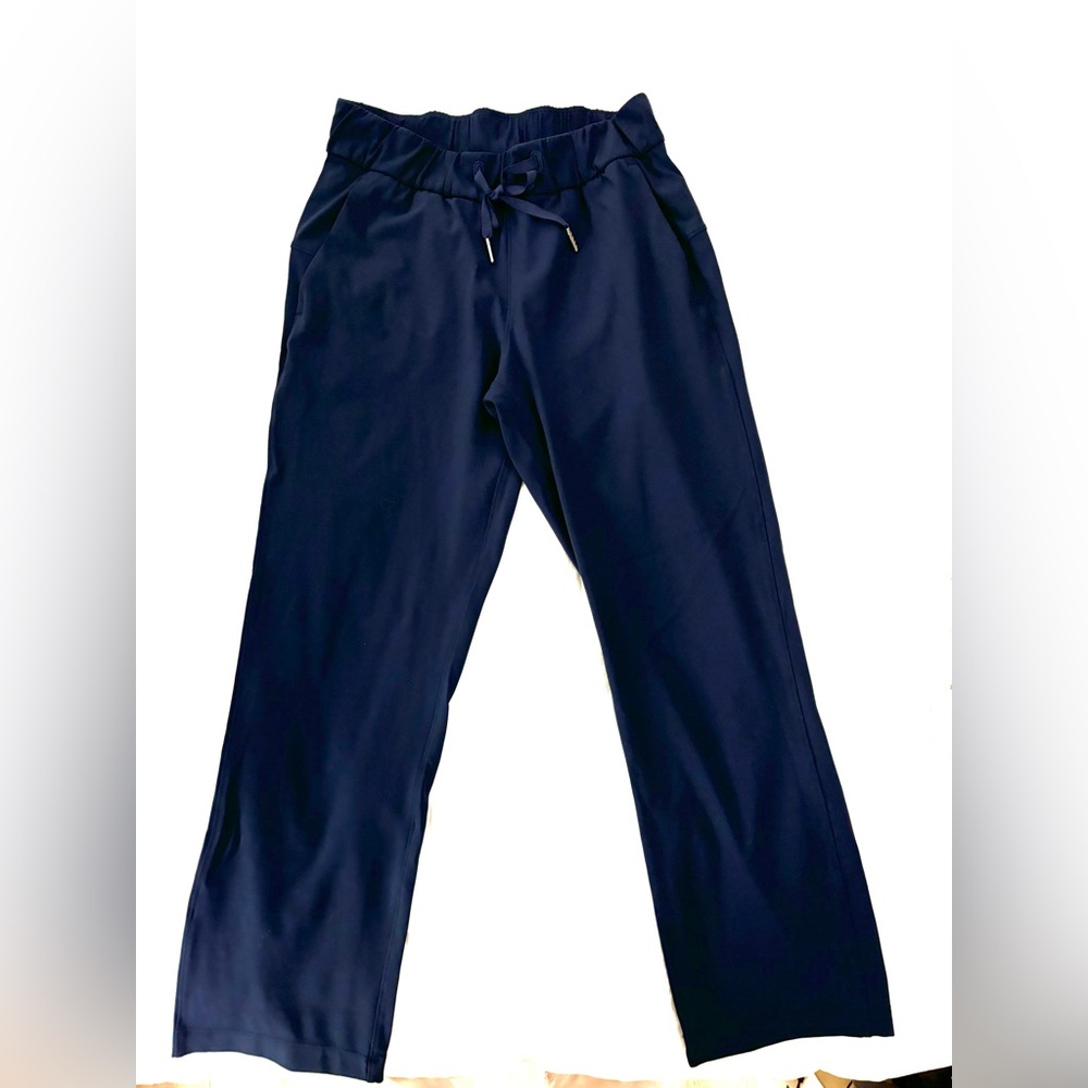 Lululemon Drawstring Pant in Navy